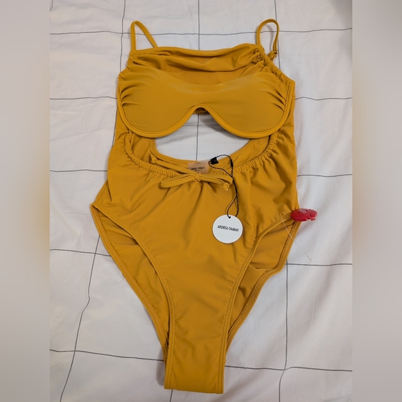 Andrea Iyamah Tiaca One-piece Swimsuit Cut-out Sunshine Yellow size M - Picture 2 of 11